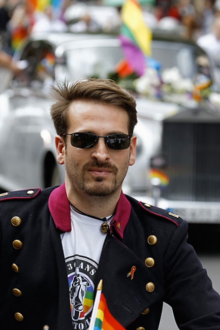 Gay pride Paris JUN13-004